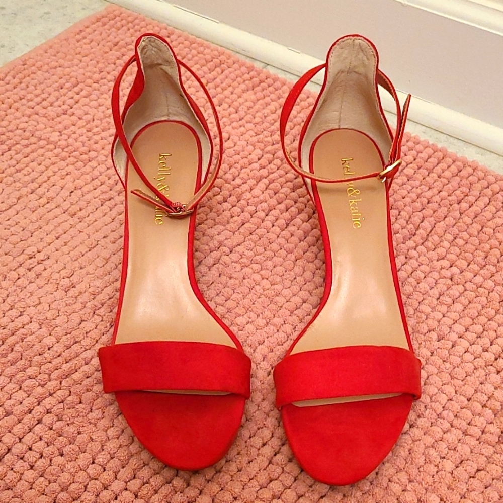 Kelly & Katie Slingback Heels, Red Velvet, sz 8, never worn